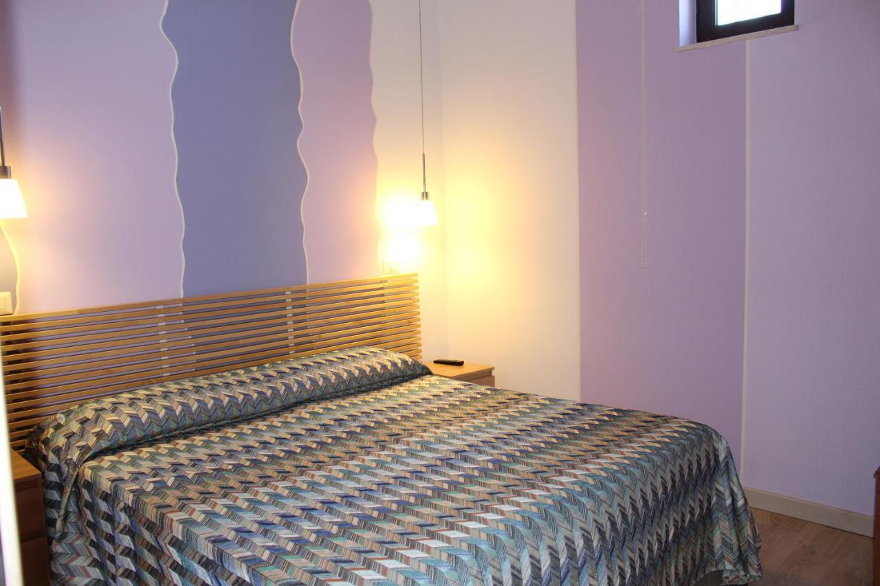 Bed and Breakfast Borgo Camicia In Барчеллона-Поццо-ди-Готто Номер фото