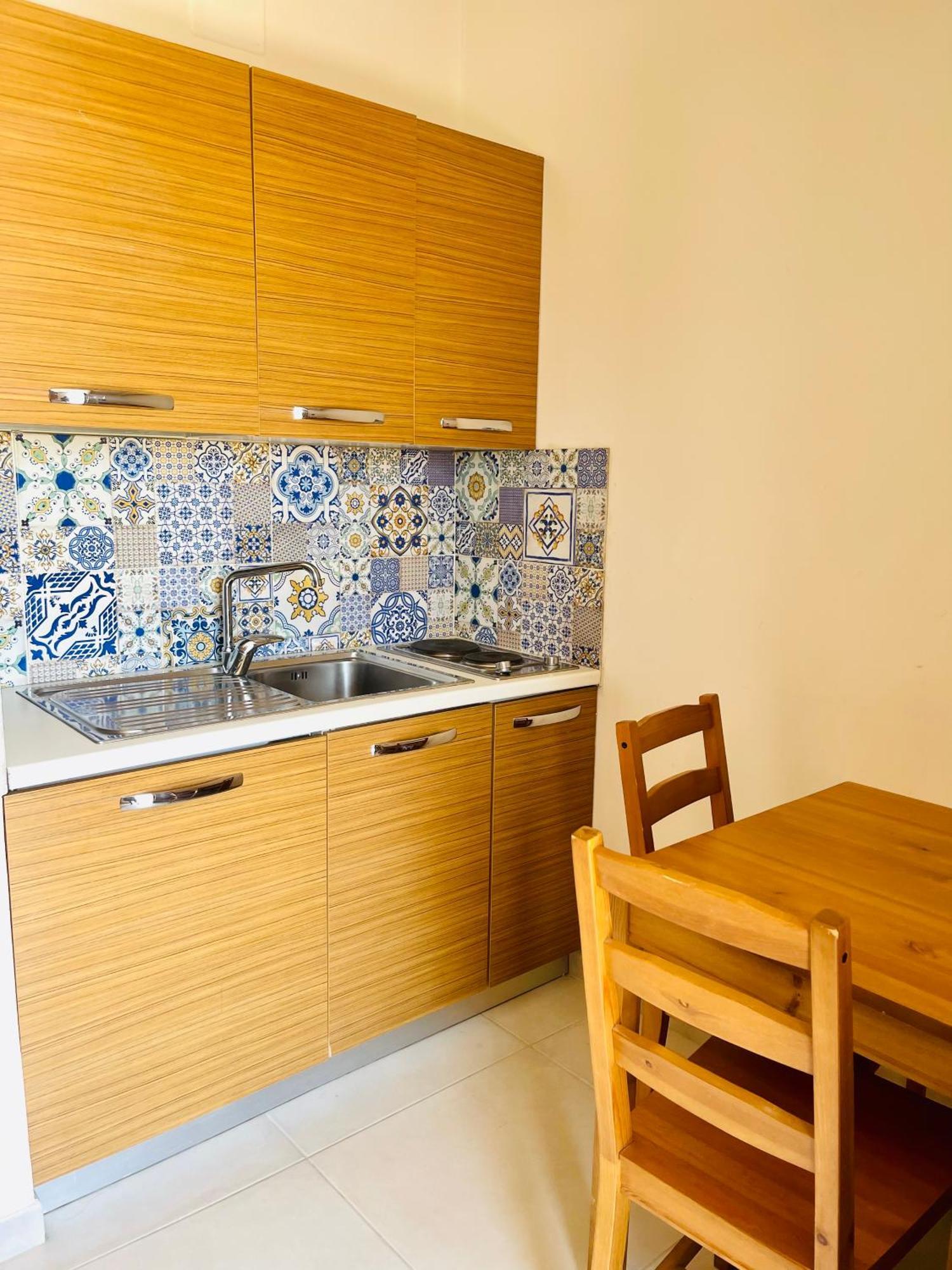 Bed and Breakfast Borgo Camicia In Барчеллона-Поццо-ди-Готто Экстерьер фото