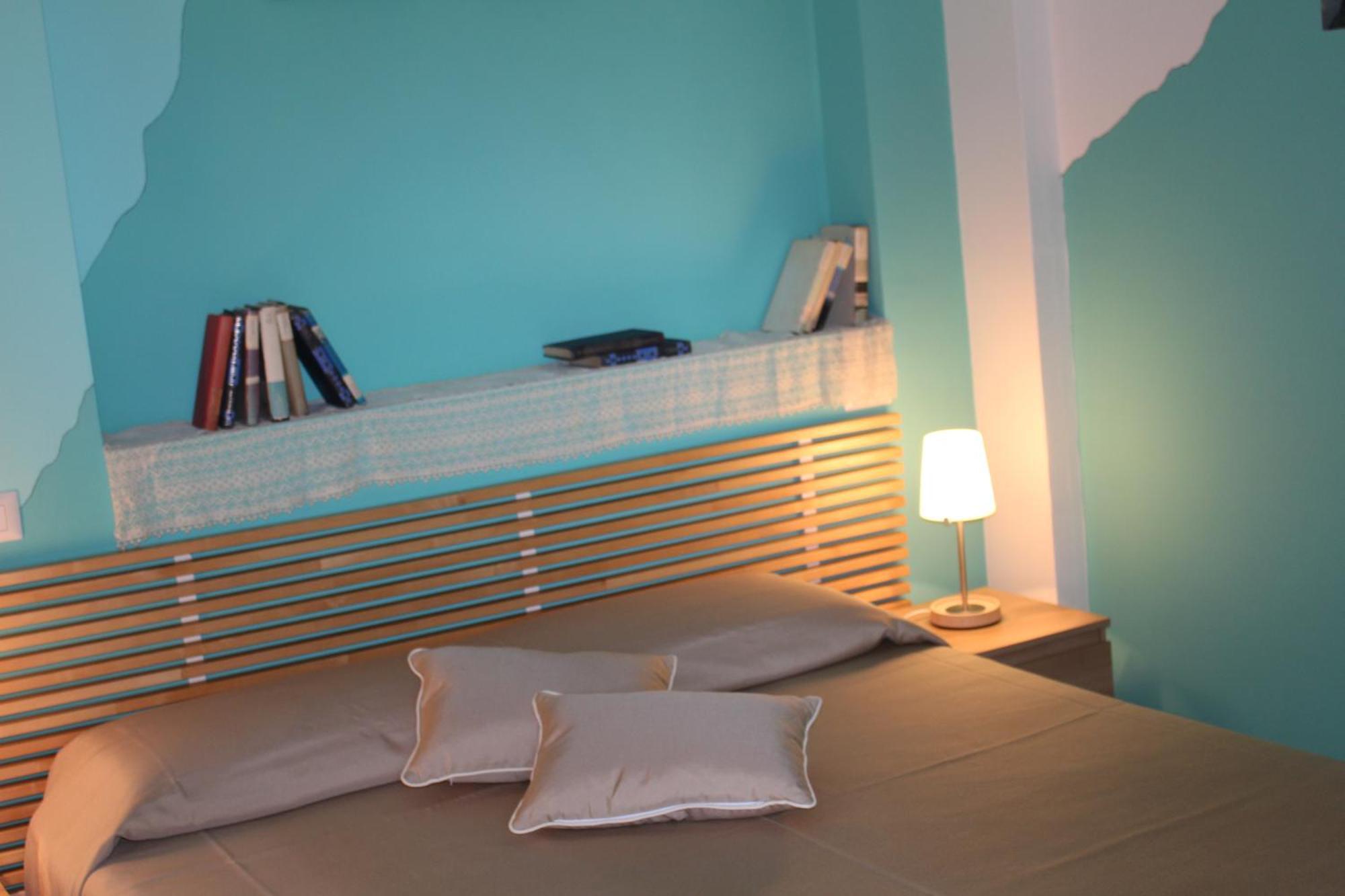 Bed and Breakfast Borgo Camicia In Барчеллона-Поццо-ди-Готто Номер фото